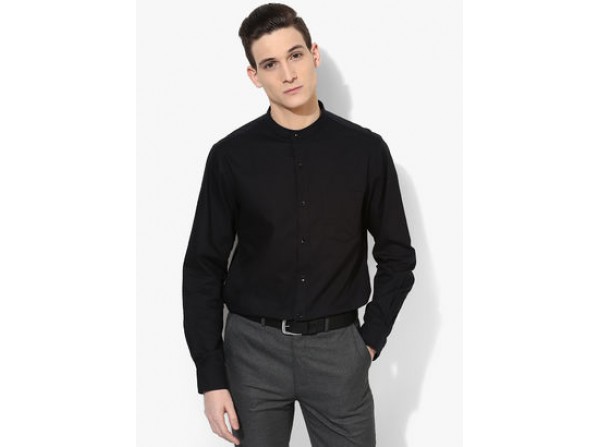 ARROW Black Solid Slim Fit Formal Shirt